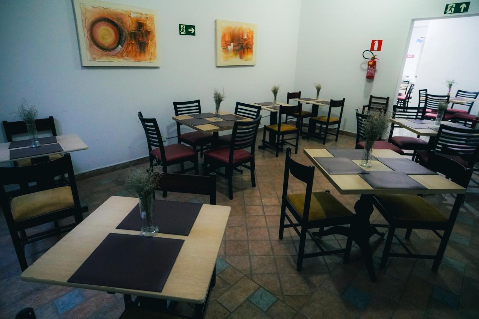 Hotel Euro Suite Pocos De Caldas By Nacional Inn Екстер'єр фото
