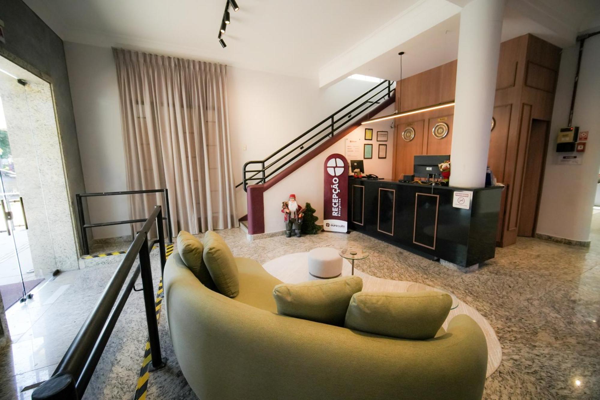 Hotel Euro Suite Pocos De Caldas By Nacional Inn Екстер'єр фото